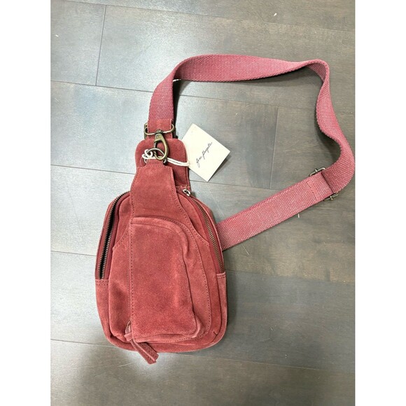 Free People Handbags - NWT Free People Hudson Sling Bag